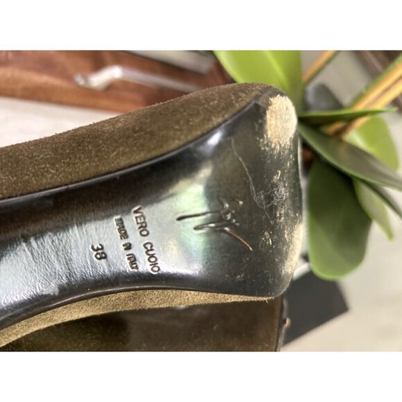 Giuseppe Zanotti Suede Ankle Booties Womens Size 38 - Picture 8 of 8